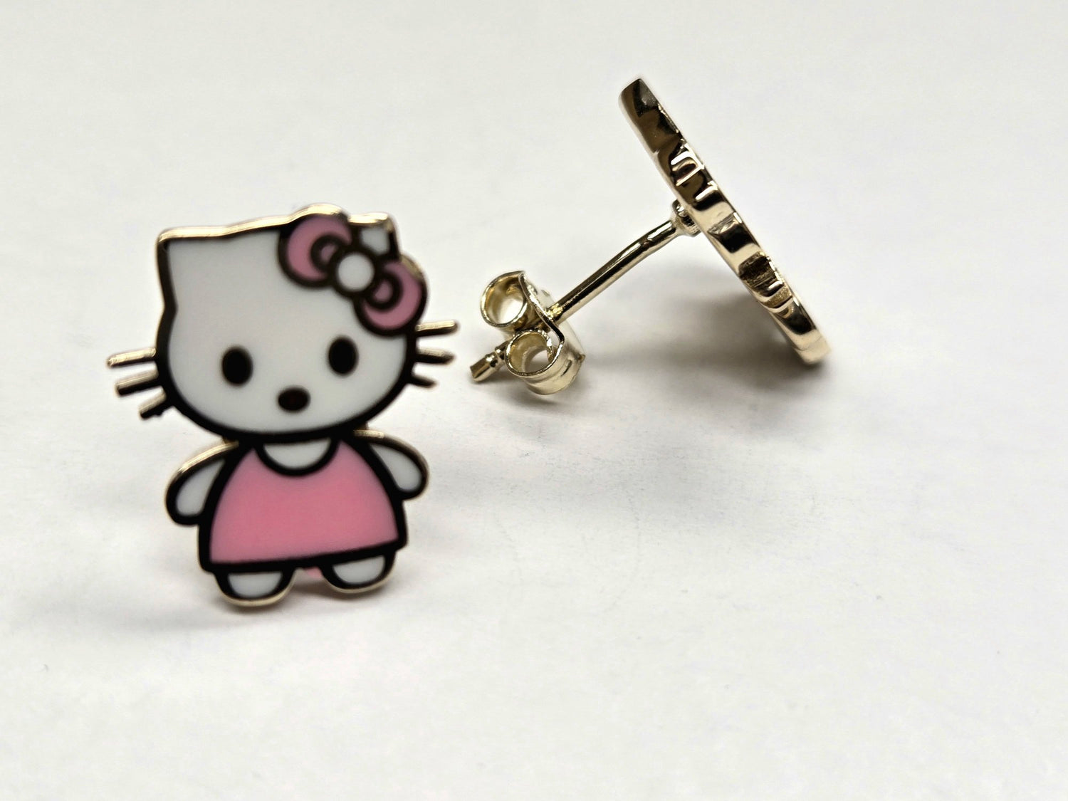 14K Enamel Hello Kitty Earring